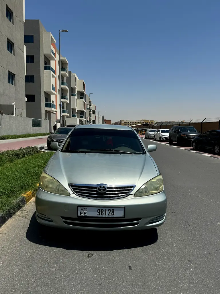TOUOTA CAMRY GCC 2004 FREE ACCEDANT GOOD CONDITION - Image 5