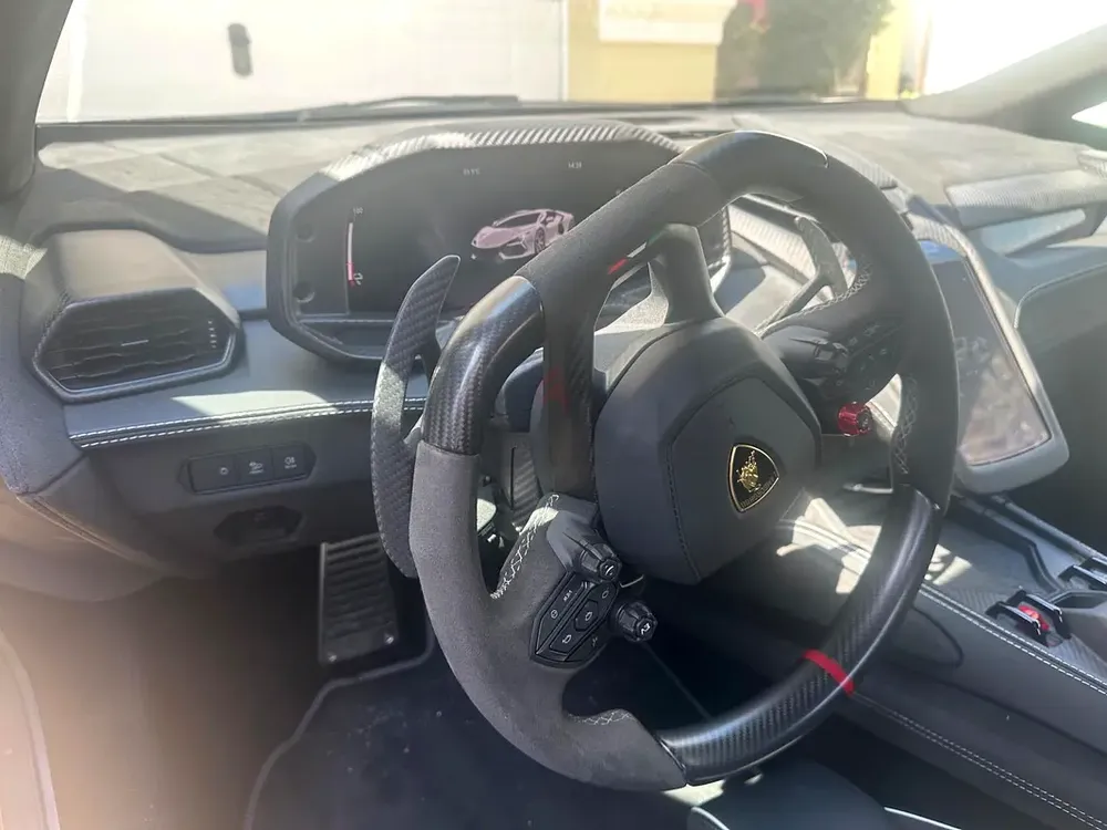 Brand New Lamborghini Revuelto 2024 | V12 Hybrid | European Specs - Image 10