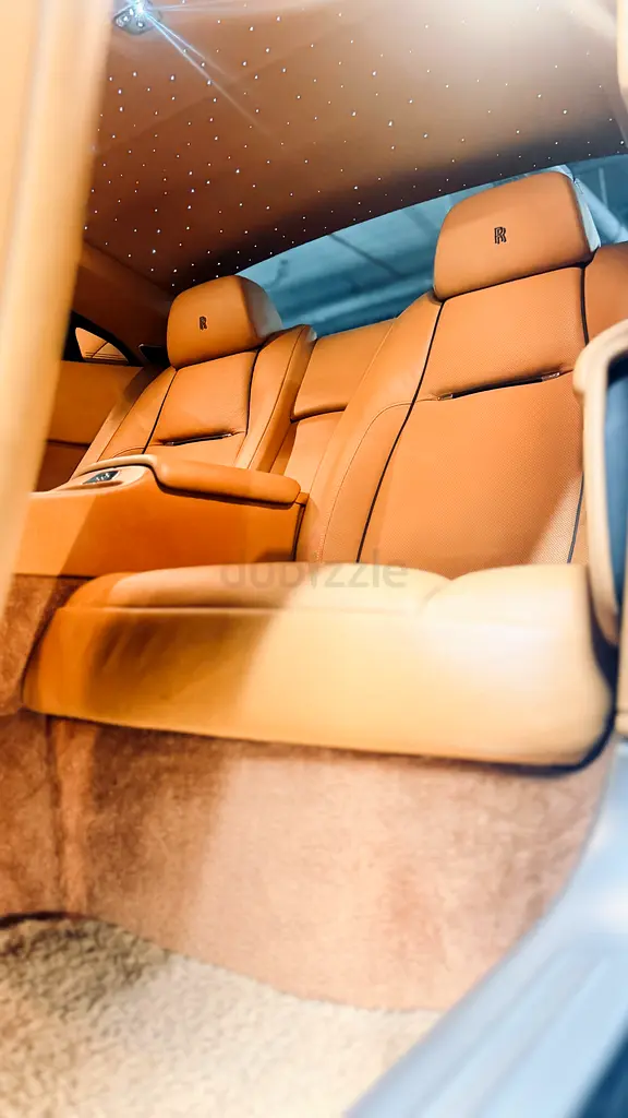 2014 Rolls-Royce Wraith Standard | GCC Specs | Pristine Condition - Image 11