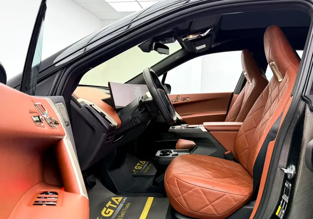 2022 BMW iX xDrive40, BMW Warranty+Service Contract+Full Service History, GCC - Image 15