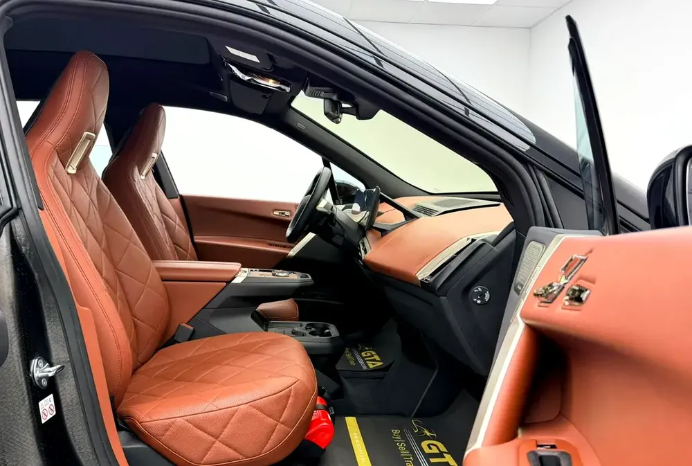 2022 BMW iX xDrive40, BMW Warranty+Service Contract+Full Service History, GCC - Image 16