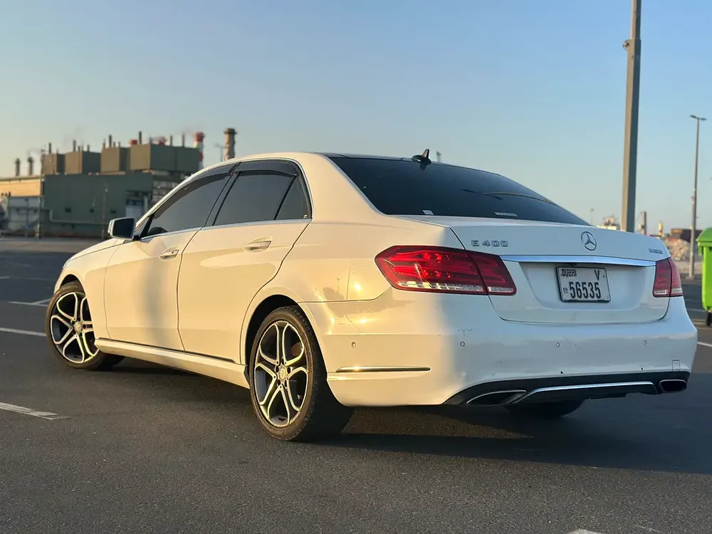 Mercedes-Benz E400 2014, Japanese Specs - Image 5