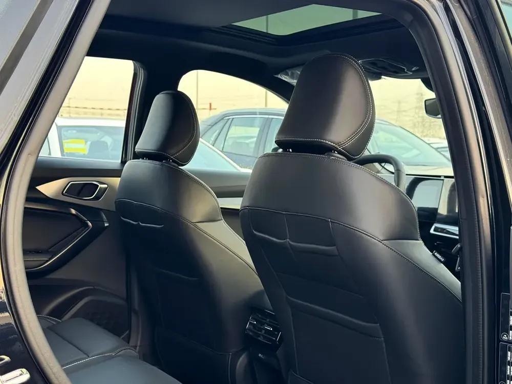 Deluxe 1.5L Turbo petrol 2024 GCC Export Price @ 55,500 AED - Image 10