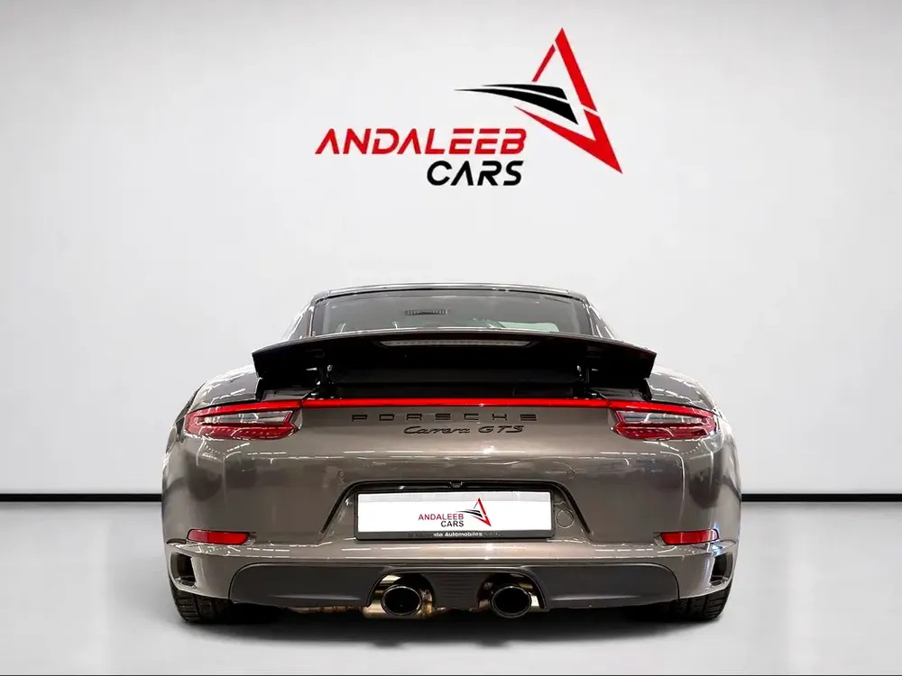AED 14,330 P.M | 0% DOWN PAYMENT | PORSCHE 911 CARRERA GTS (991.2) | 3.0L TWIN-TURBO – 450 HP | 2018 - Image 4