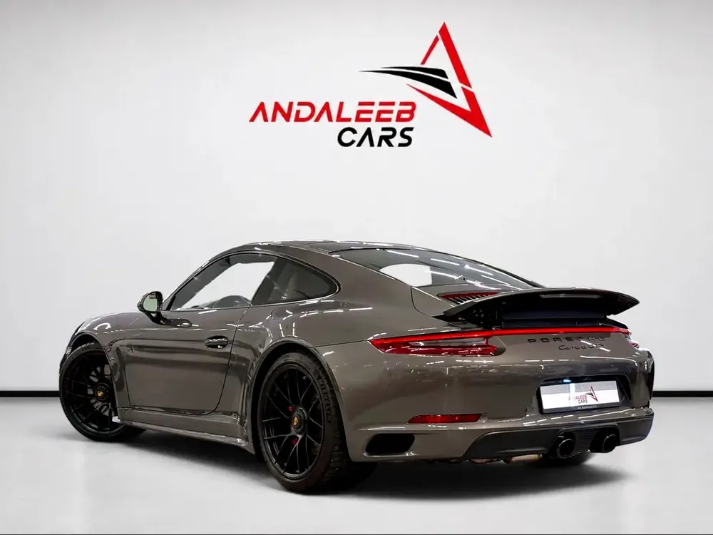 AED 14,330 P.M | 0% DOWN PAYMENT | PORSCHE 911 CARRERA GTS (991.2) | 3.0L TWIN-TURBO – 450 HP | 2018 - Image 6