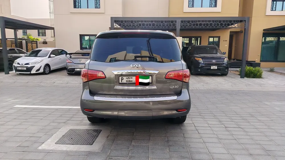 Infiniti QX80 2015 Standard | Single Owner | GCC Specs | Well Maintained - Image 6