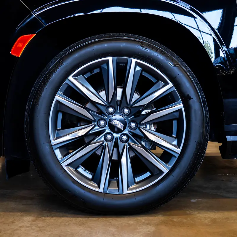AED 4,024 P.M • 0% Downpayment • Cadillac Escalade Premium Luxury Platinum  • 1 Year Warranty - Image 6