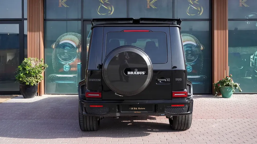 2025 Mercedes-Benz G700 Brabus | Original | Brand New 0km | Coming with a Brabus Bike - Image 5