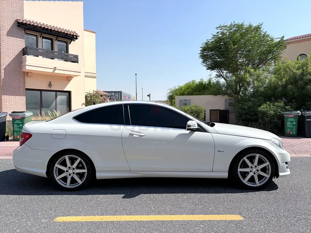 2012 Mercedes-Benz C-Class C250 Sport | GCC Specs | Low Mileage - Image 5