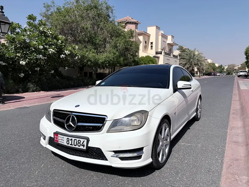 2012 Mercedes-Benz C-Class C250 Sport | GCC Specs | Low Mileage - Image 6
