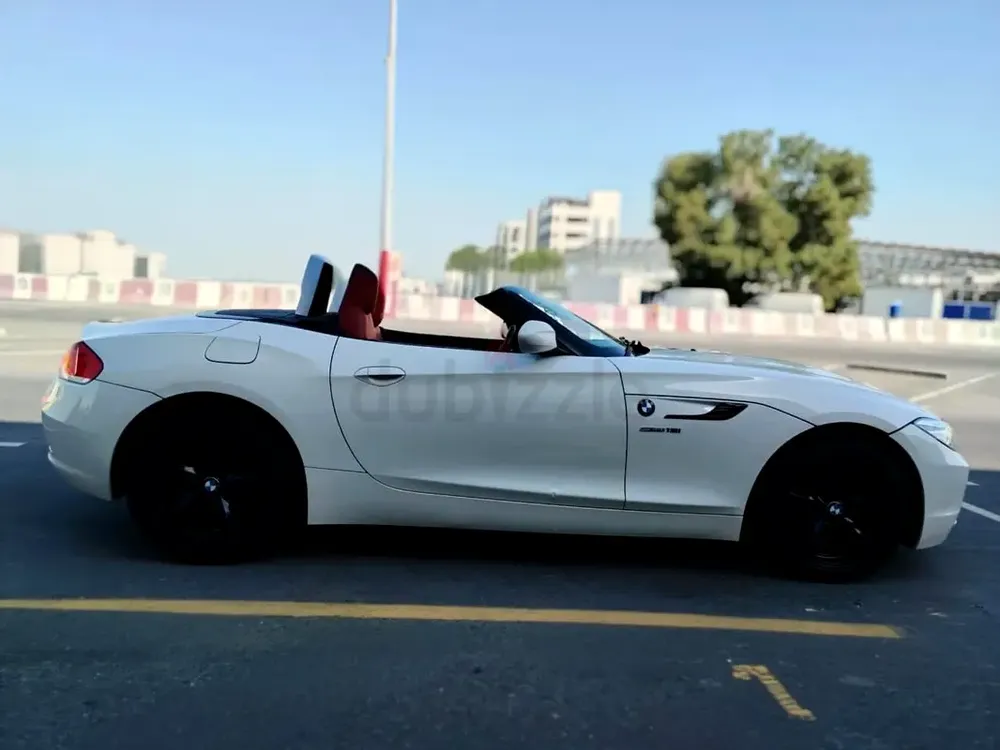 BMW Z4 sDrive20i 2014 GCC Specs - Pristine Convertible - Image 5