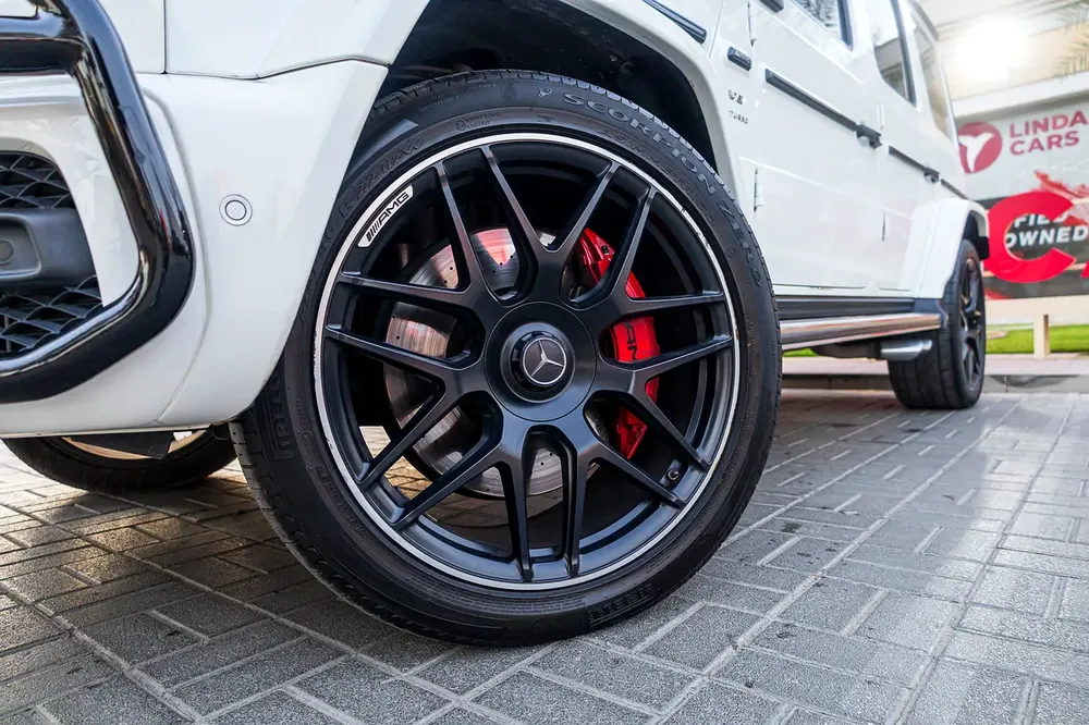 Mercedes-Benz G63 AMG 2022 GCC | Warranty | Flexible D.P. - Image 9