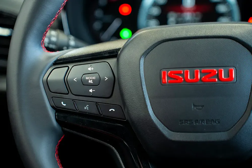 Isuzu D-Max GT 2026 GCC Specs - Brand New - Image 15