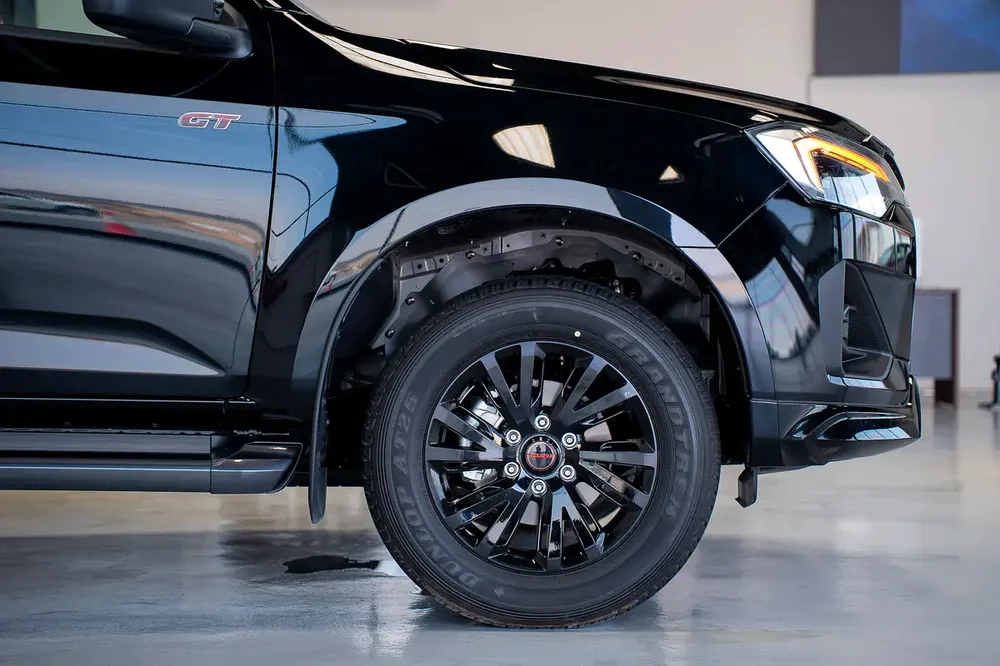 Isuzu D-Max GT 2026 GCC Specs - Brand New - Image 7
