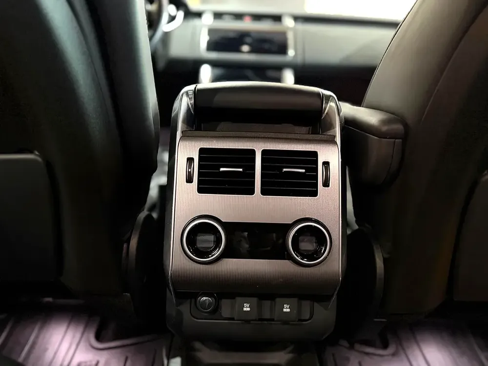 2020 Land Rover Range Rover Sport HSE - American Specs - Image 11