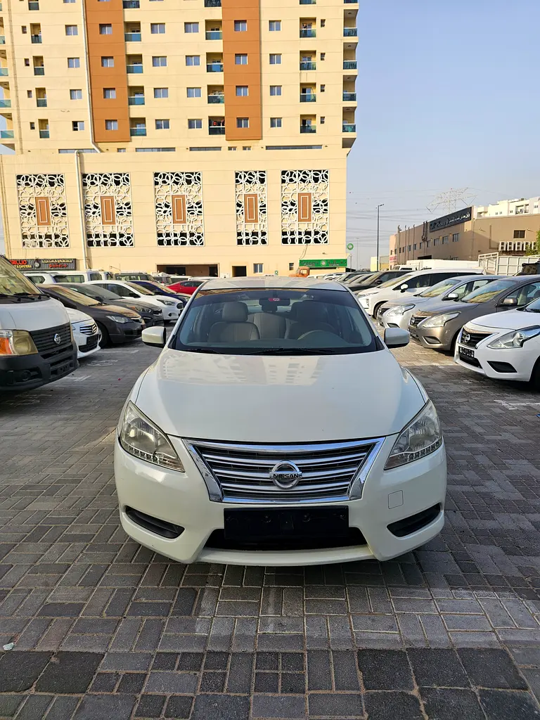 Well Maintained Nissan Sentra SV 2018 | GCC Specs - Image 11