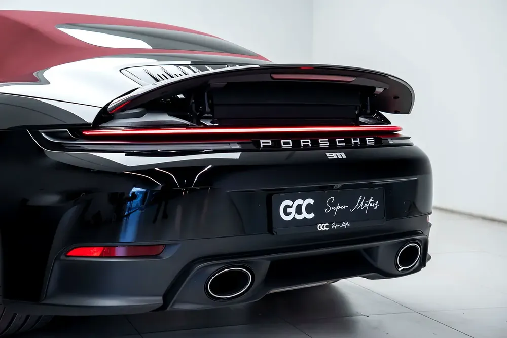 GCC SPECS AL NABOODAH WARRANTY - 2025 PORSCHE 911 CARRERA CABRIOLET - BOSE - SURROUND VIEW - Image 20