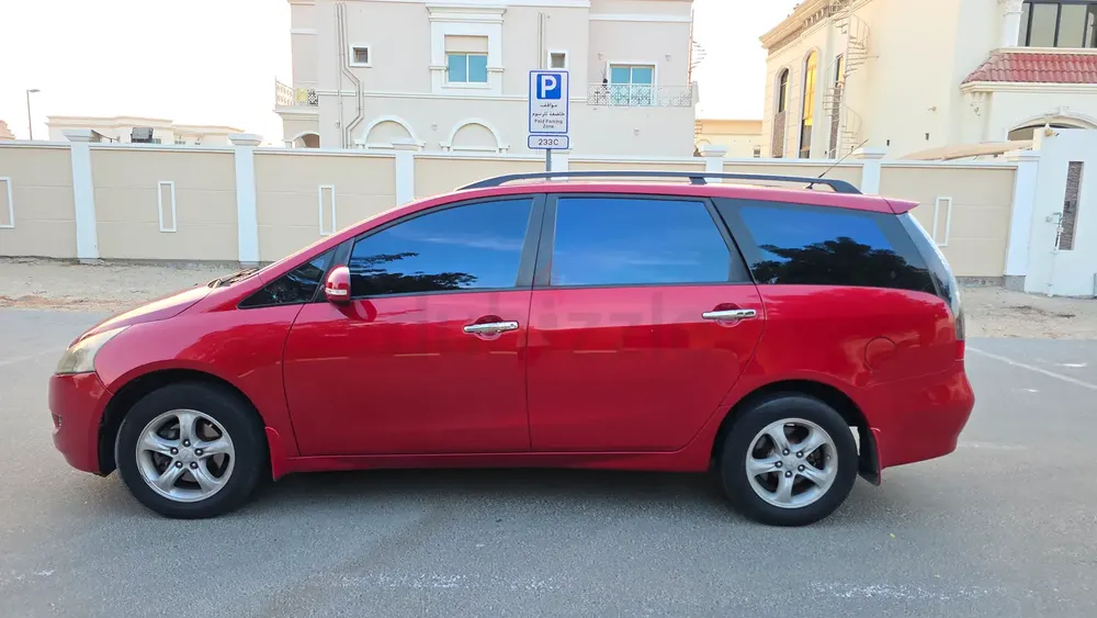 Mitsubishi Grandis 2010 GCC Lady Driven 2nd Owner Accident Free Well Maintained - Image 7