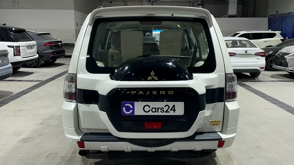 AED 998/m | 0 DP | Free 3 Months Warranty | Service History | 30 Day Return | MITSUBISHI PAJERO 2020 - Image 4