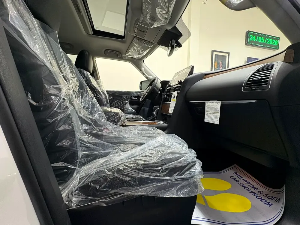 BRANDNEW Nissan Armada SL 2024 MODEL - Image 10