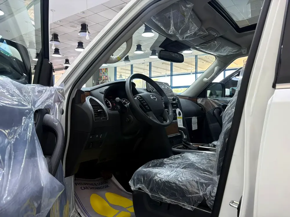 BRANDNEW Nissan Armada SL 2024 MODEL - Image 6