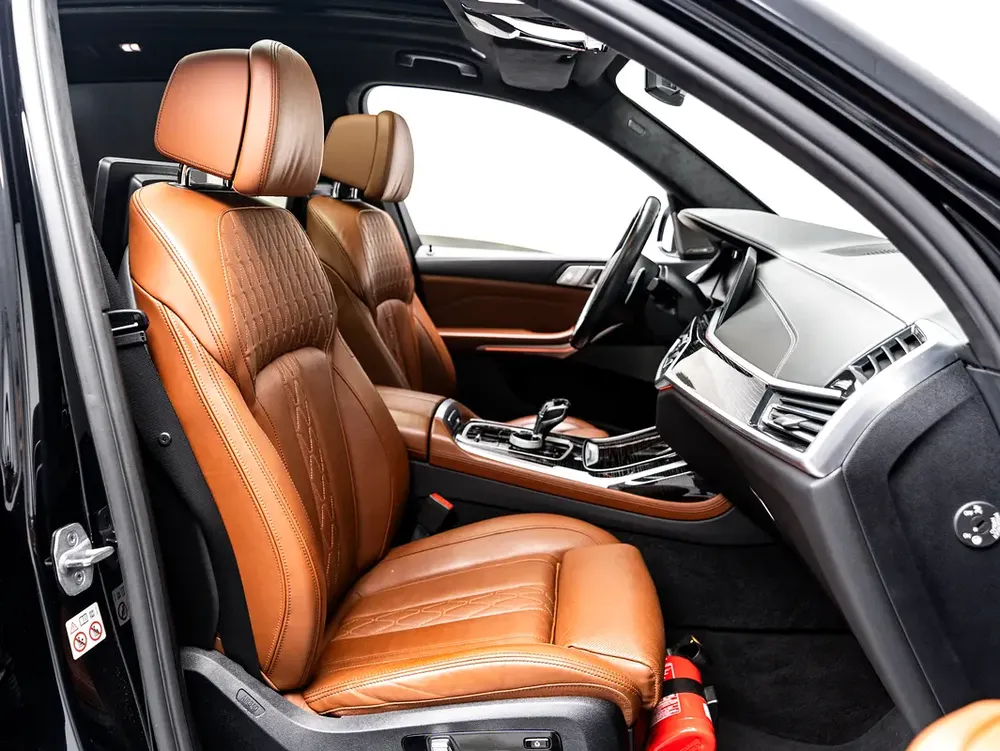 The BEST Ramadan Offer in the UAE - Limited Time, 2026 BMW Warranty + Service Contract, Low KMs, GCC - Image 9