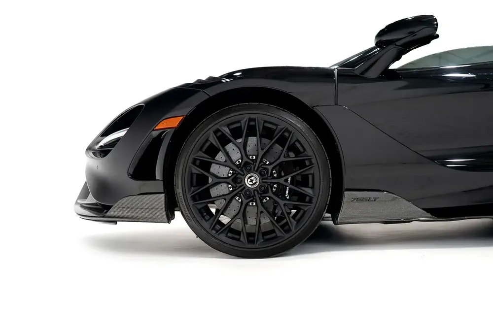 MCLAREN 765 LT SPIDER | FULL CARBON INT/ EXT | HRE FORGED WHEELS | VERY LOW MILEAGE - Image 6