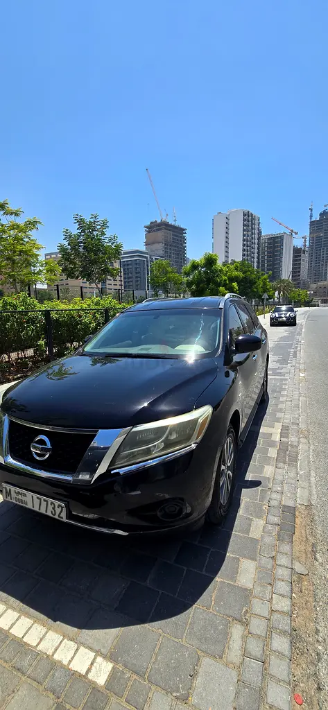 Nissan Pathfinder S 2014 GCC Specs - Well Maintained Family SUV - Image 4