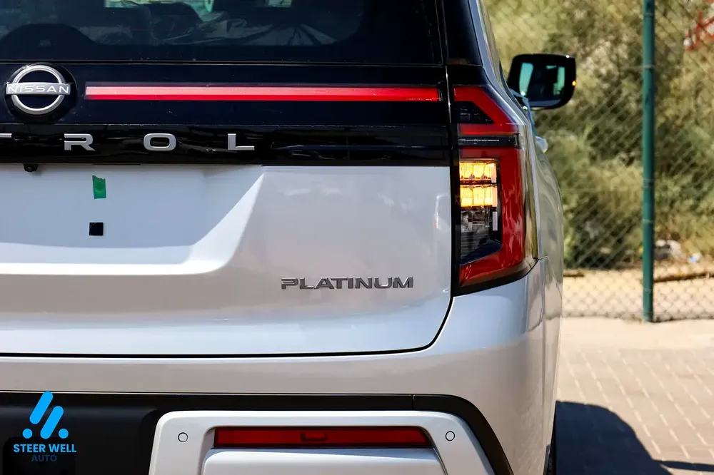 Nissan Patrol LE PLATINUM CITY GCC 3.5L Twin Turbo V6 | AWD | 9-Speed AT | Black roof | Seater - Image 10
