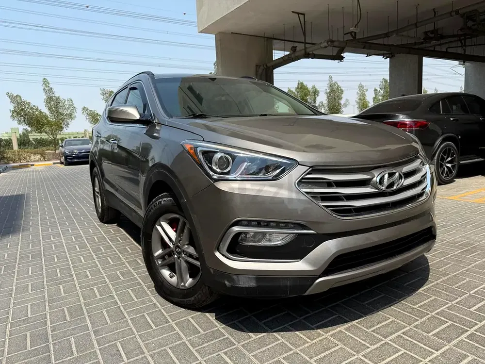 2018 Hyundai Santa Fe SEL | American Specs | Well Maintained - Image 4