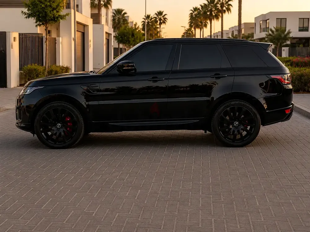 Range Rover Sport  - HST 2021 - Full Options - Image 4