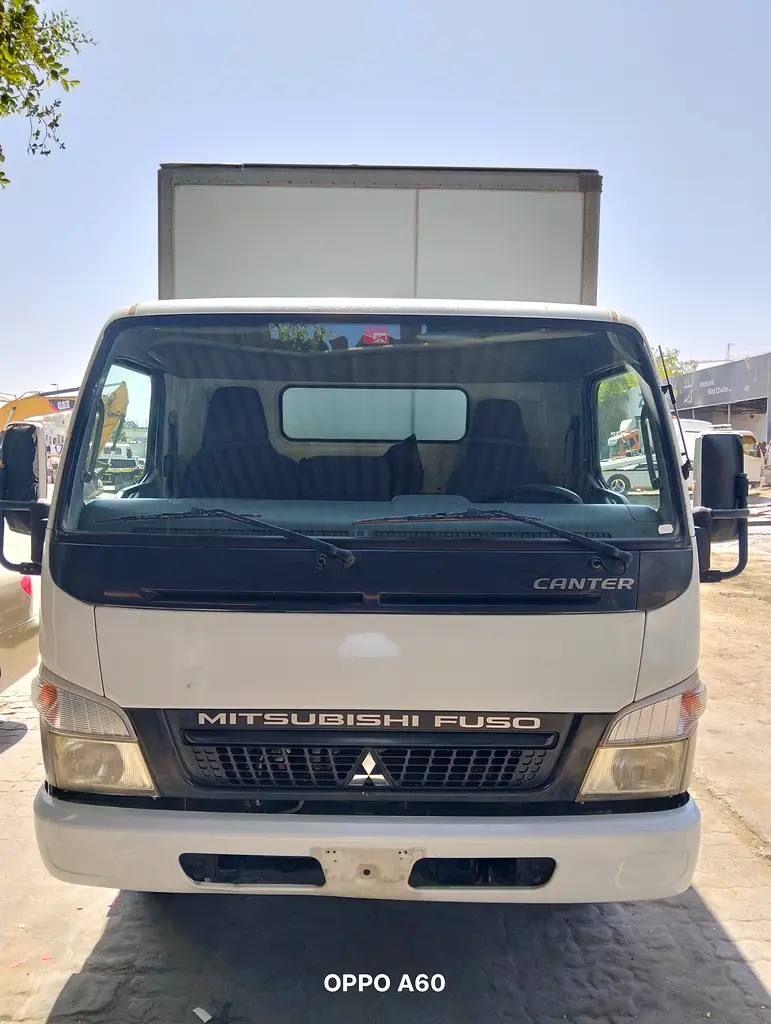 Mitsubishi Canter 2016 GCC Specs - Image 7