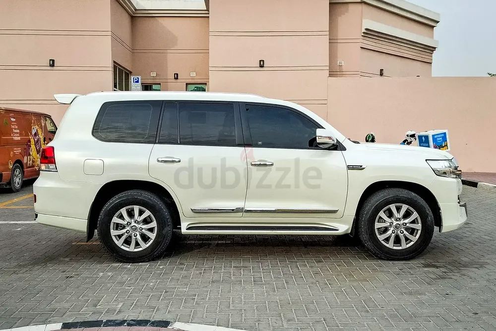 AED 2887/month | 2021 Toyota Land Cruiser  | GCC Specs | Ref#421072 - Image 4