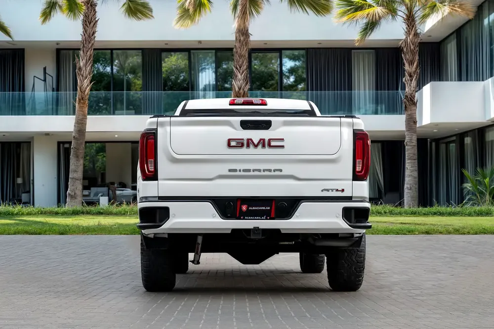 2,350 P.M |  Sierra AT4 | 0% Downpayment | LOW KM | WARRANTY! - Image 5