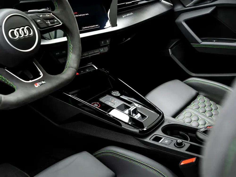 BUY NOW, PAY 2027 | THE BLACKLINE STANDARD | Audi Warranty + Service Contract 2028, GCC, LOW KM - Image 17