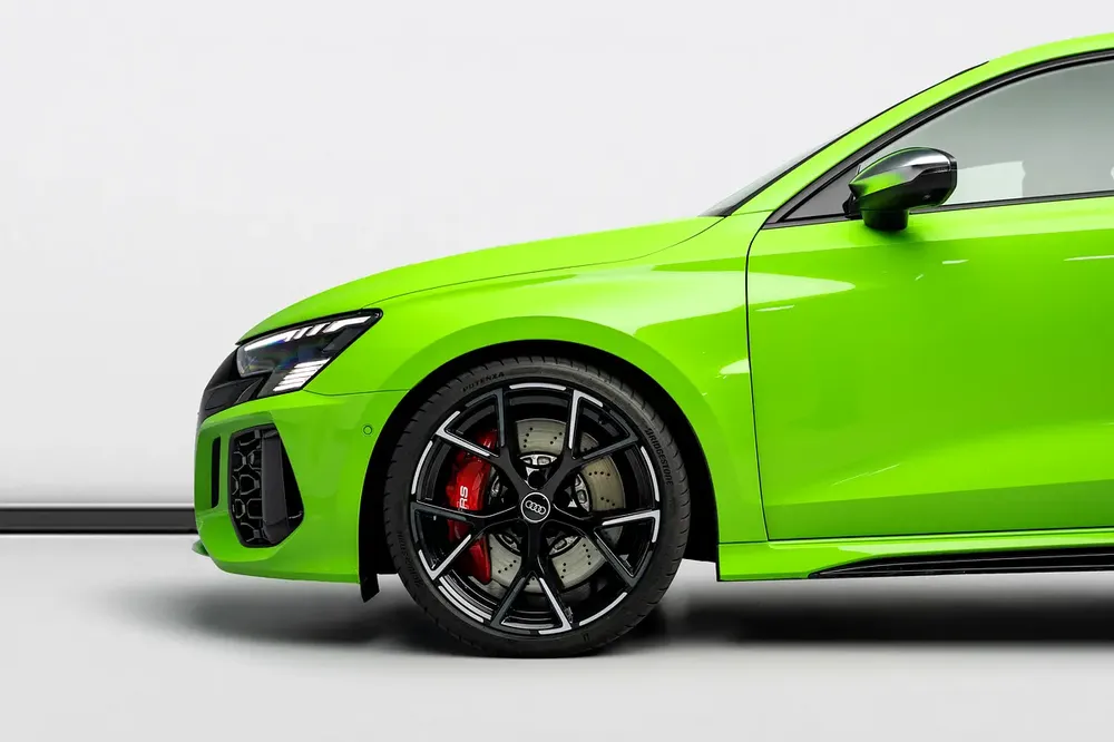 BUY NOW, PAY 2027 | THE BLACKLINE STANDARD | Audi Warranty + Service Contract 2028, GCC, LOW KM - Image 6