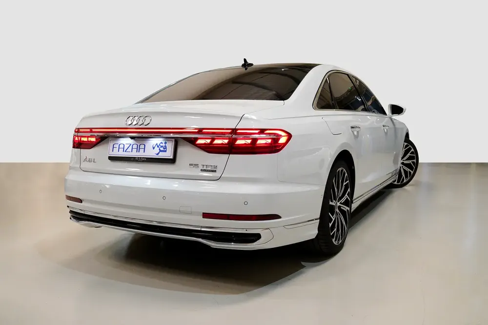 Audi A8L 55 TFSI Quattro - 2023 - Image 4