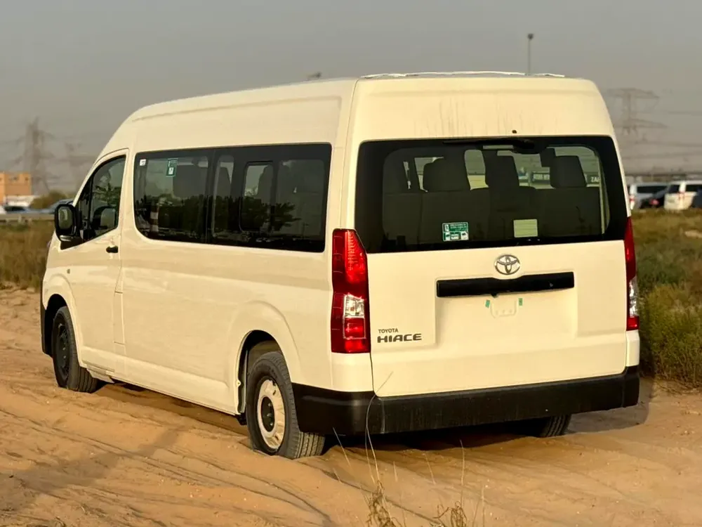 2026 Toyota Hiace DLX - GCC Specs - Brand New! - Image 10