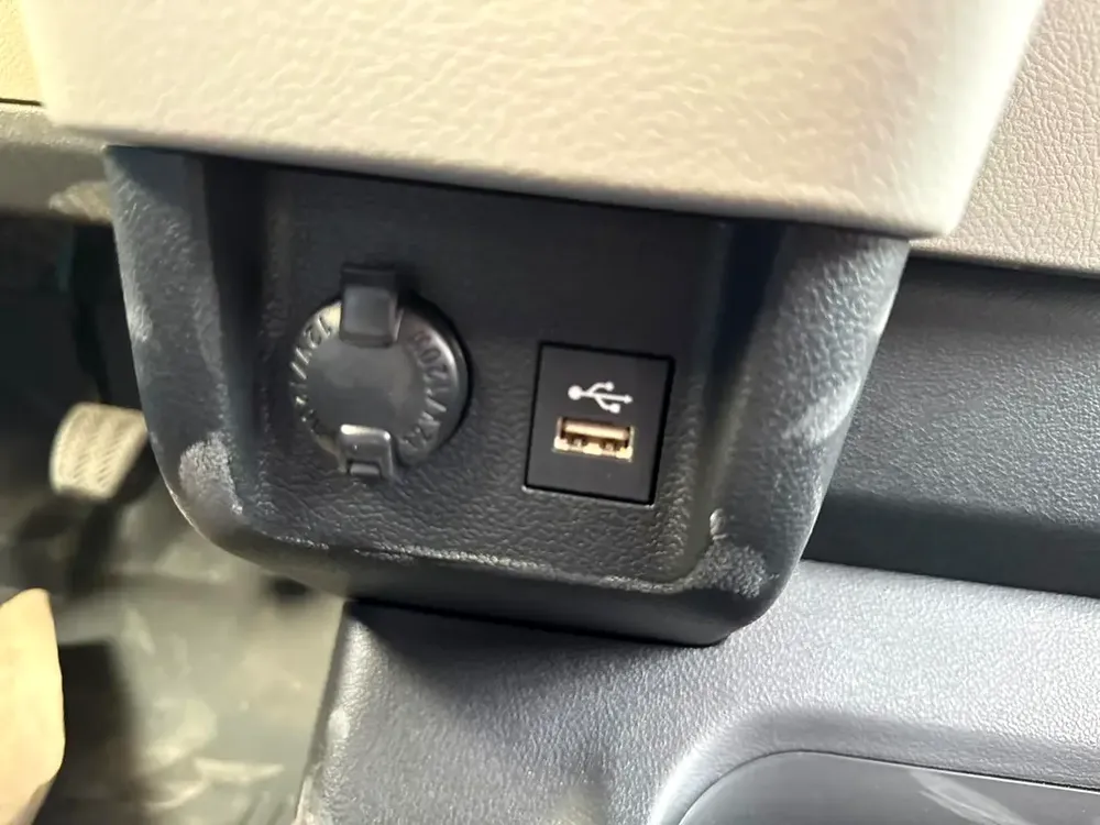 2026 Toyota Hiace DLX - GCC Specs - Brand New! - Image 19