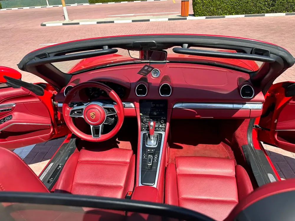 Porsche 718 Spyder - Image 14