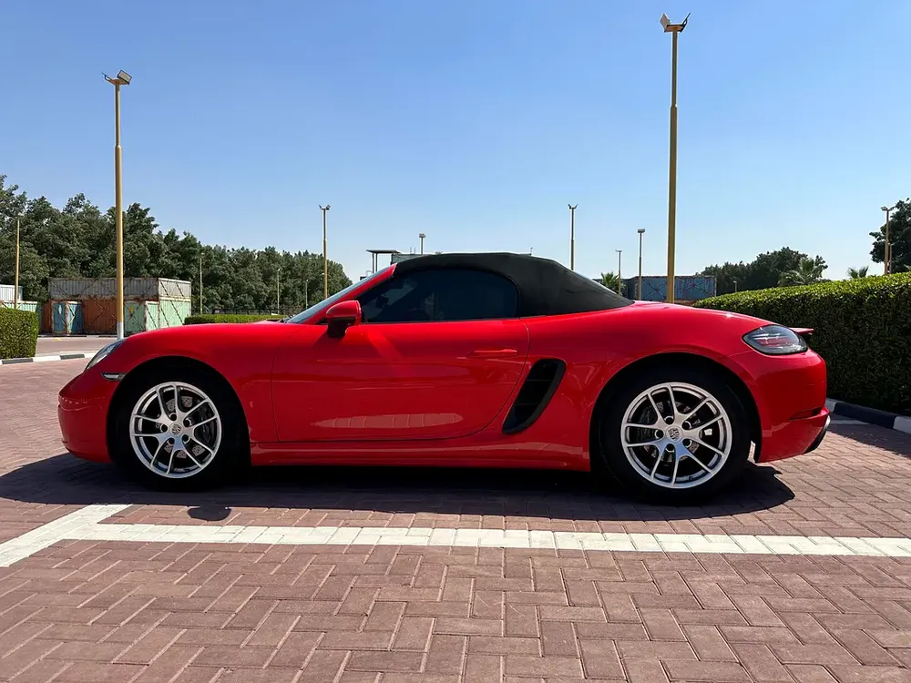 Porsche 718 Spyder - Image 7