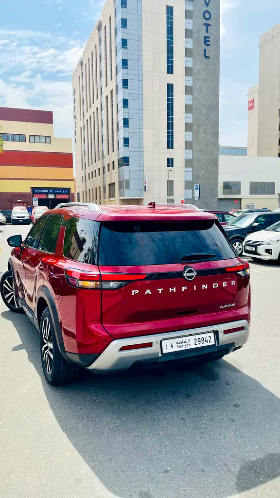 Nissan Pathfinder platinum 2023 - Image 6