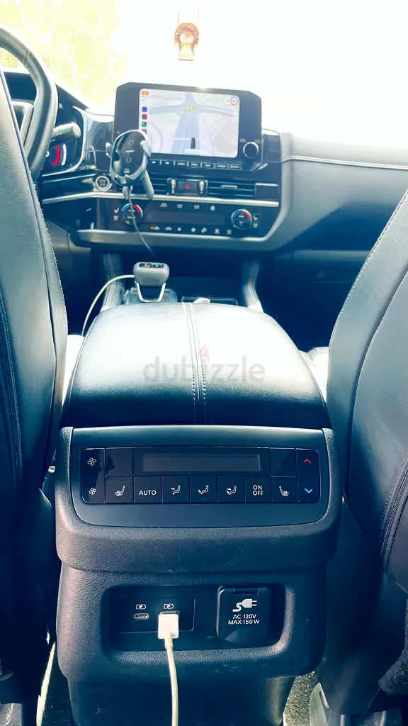 Nissan Pathfinder platinum 2023 - Image 9