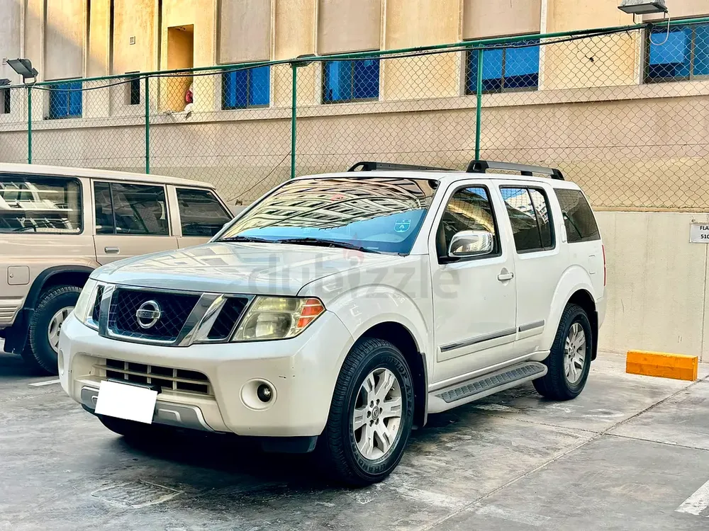 Nissan Pathfinder LE 2009 - Excellent Condition - Image 6