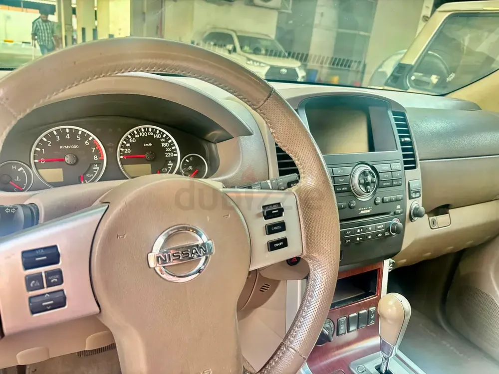 Nissan Pathfinder LE 2009 - Excellent Condition - Image 7