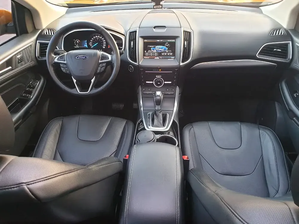 FORD EDGE TITANIUM AWD - GCC SPECS - UNDER WARRANTY - ACCIDENT FREE - EXCELENT CONDITION - - Image 12