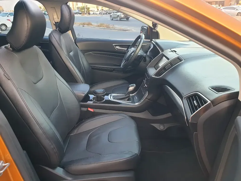 FORD EDGE TITANIUM AWD - GCC SPECS - UNDER WARRANTY - ACCIDENT FREE - EXCELENT CONDITION - - Image 14