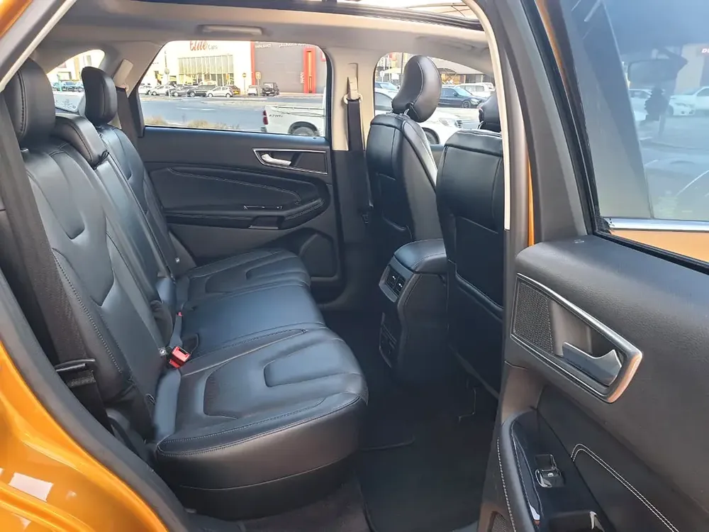 FORD EDGE TITANIUM AWD - GCC SPECS - UNDER WARRANTY - ACCIDENT FREE - EXCELENT CONDITION - - Image 16