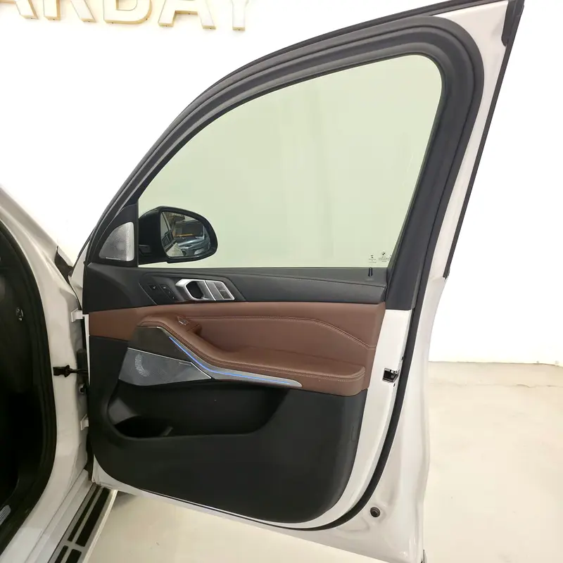 AED 2491 PM | BMW X7 50i INDIVIDUAL 2019 | HIGH SPECS | PRISTINE CONDITION | 1 YEAR WARRANTY | GCC - Image 12