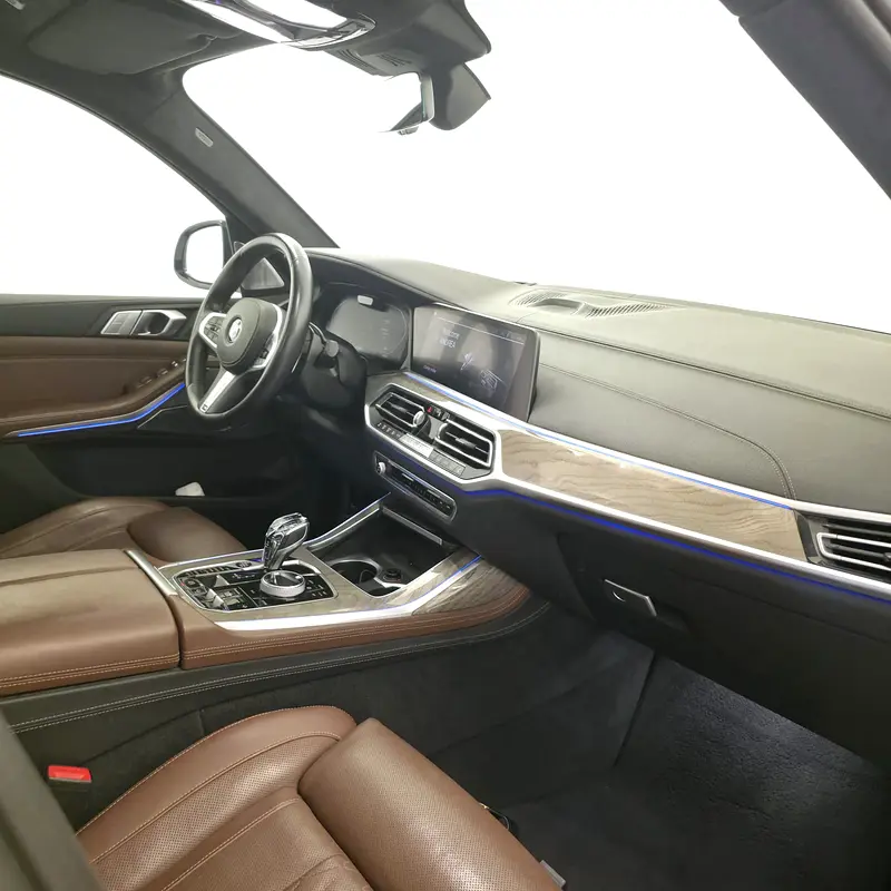 AED 2491 PM | BMW X7 50i INDIVIDUAL 2019 | HIGH SPECS | PRISTINE CONDITION | 1 YEAR WARRANTY | GCC - Image 15